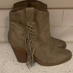 Women's Tan Ankle Boots with Fringe